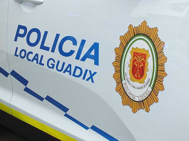 Policia local de Guadix