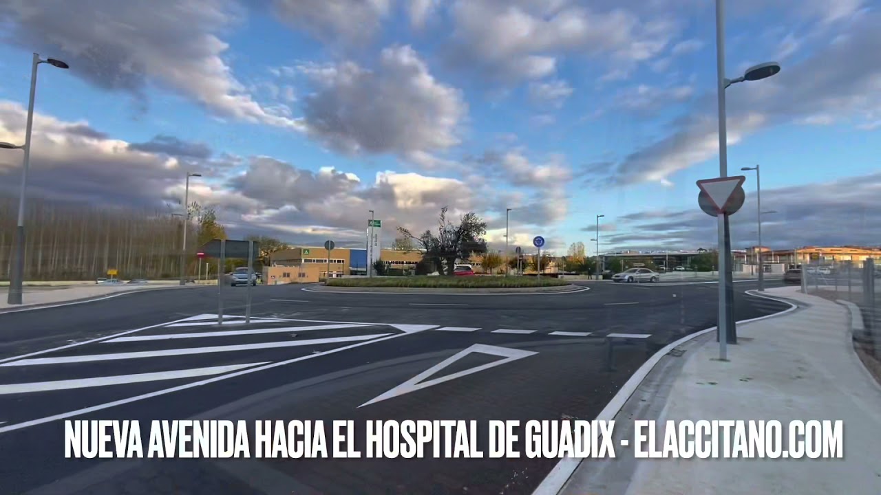 acceso al Hospital de Guadix