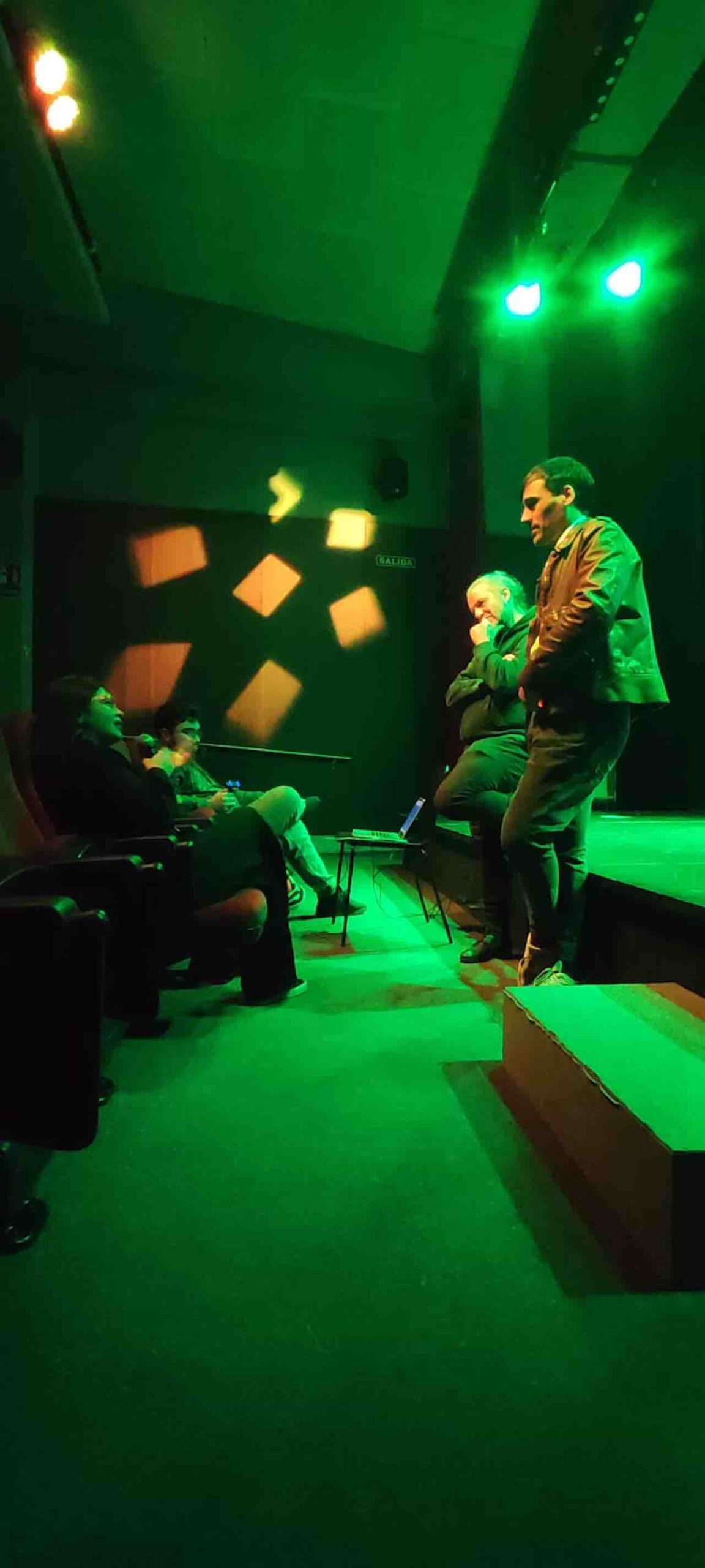 Muestra A/r/tográfica en el Palacio de los Condes de Gabia en Granada con proyecciones de videonarración contemporánea
